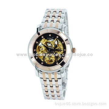 Luxury Wristwatch for Men, RoHS and CE Marks, Different Colors Available
